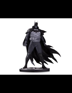 McFARLANE - Batman B&W by Mike Mignola
