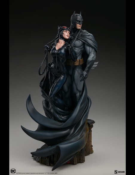 SIDESHOW - DC Comics: Batman and Catwoman Diorama